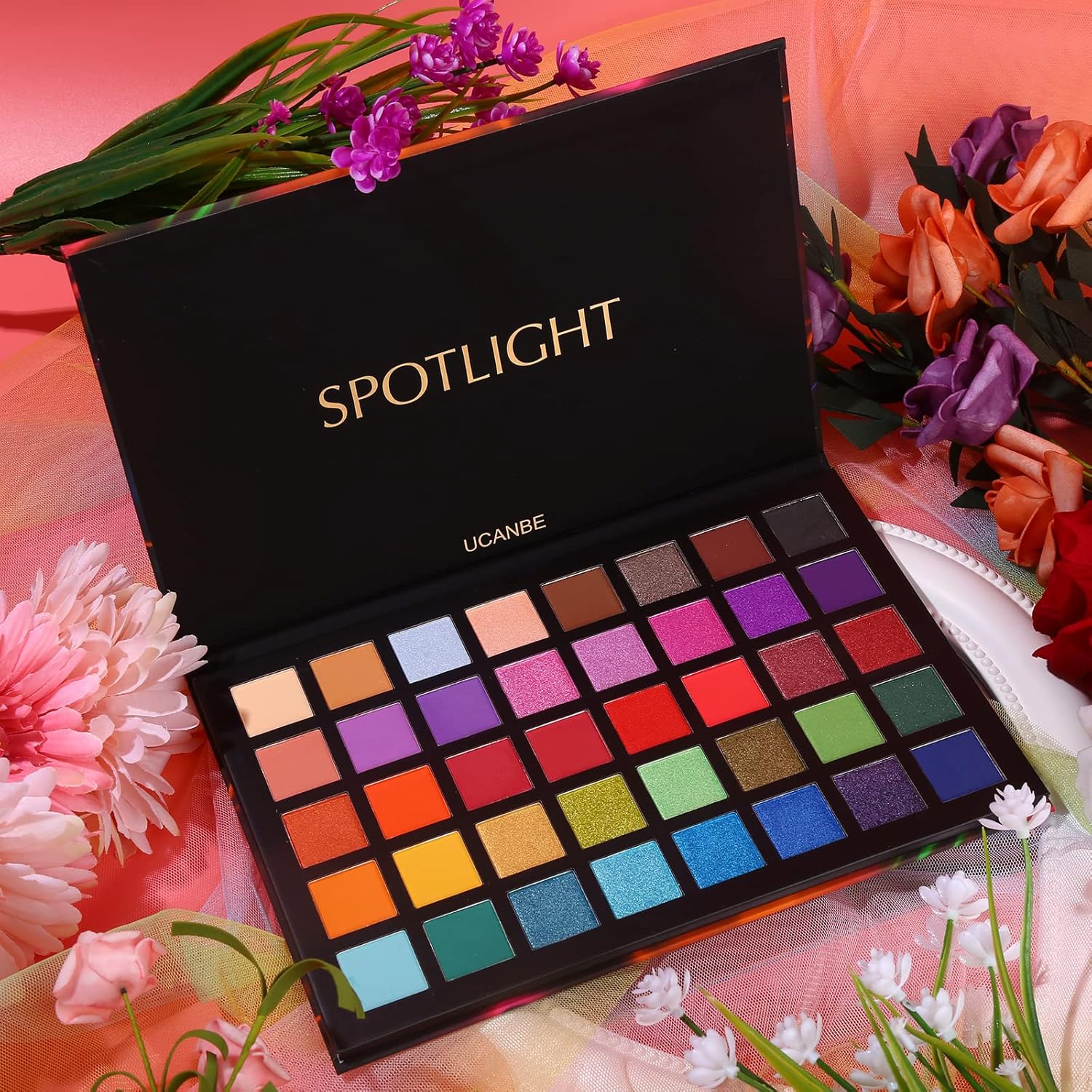 Unleash Your Creativity with the UCANBE Spotlight 40-Color Eyeshadow Palette - Highly Pigmented Matte & Shimmer Shades for Stunning Looks